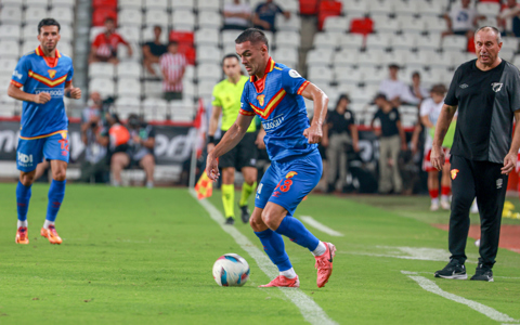 Trendyol Süper Lig 1. Hafta | Antalyaspor 0-0 Göztepe’miz