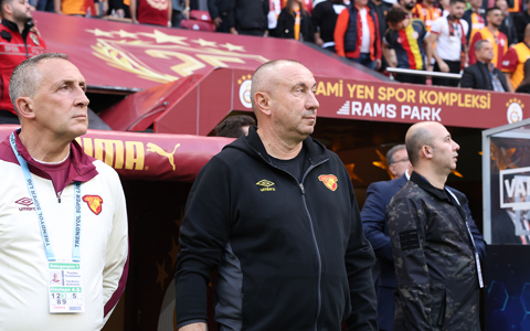 GALATASARAY MAÇININ ARDINDA